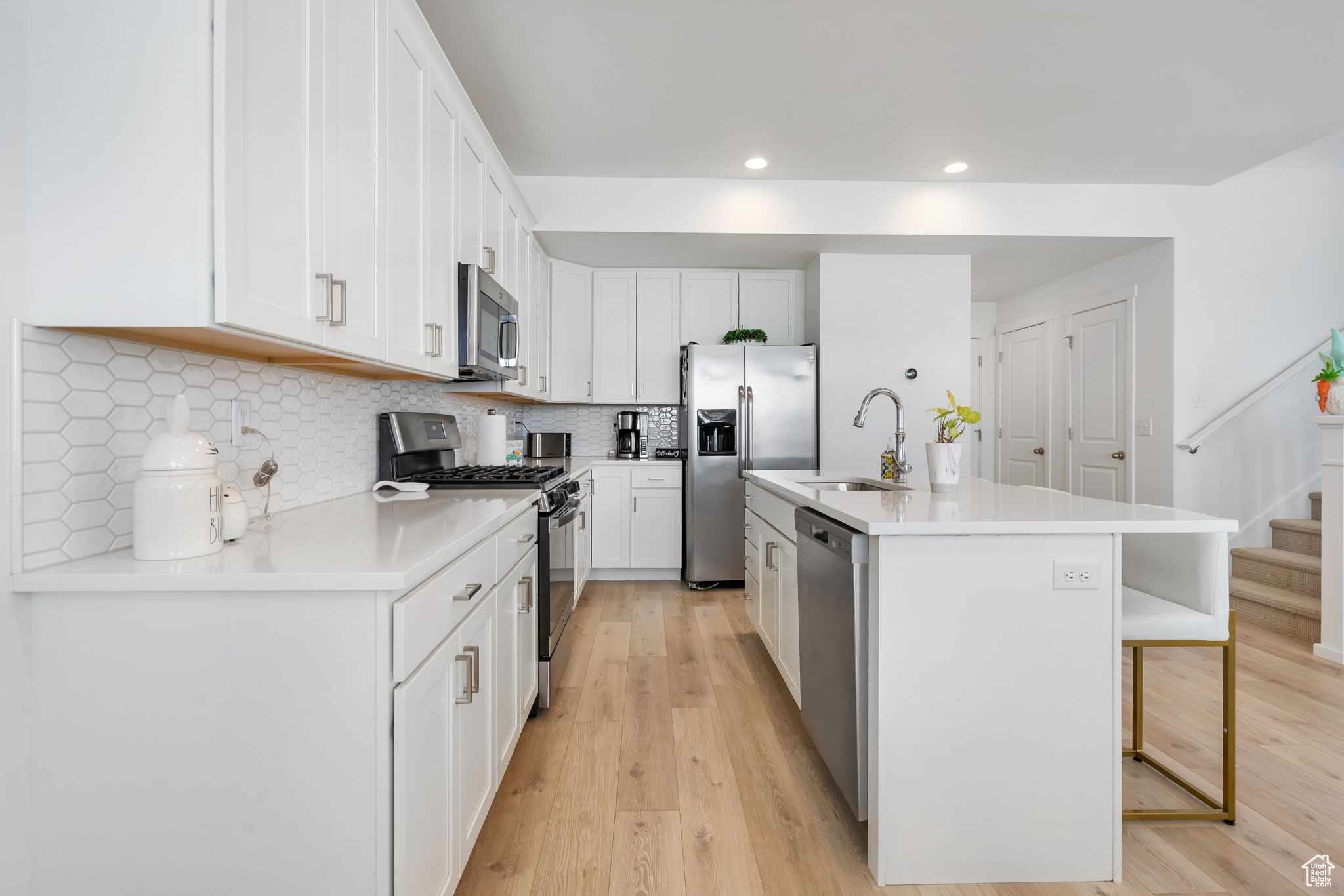 DAYBREAK - Residential