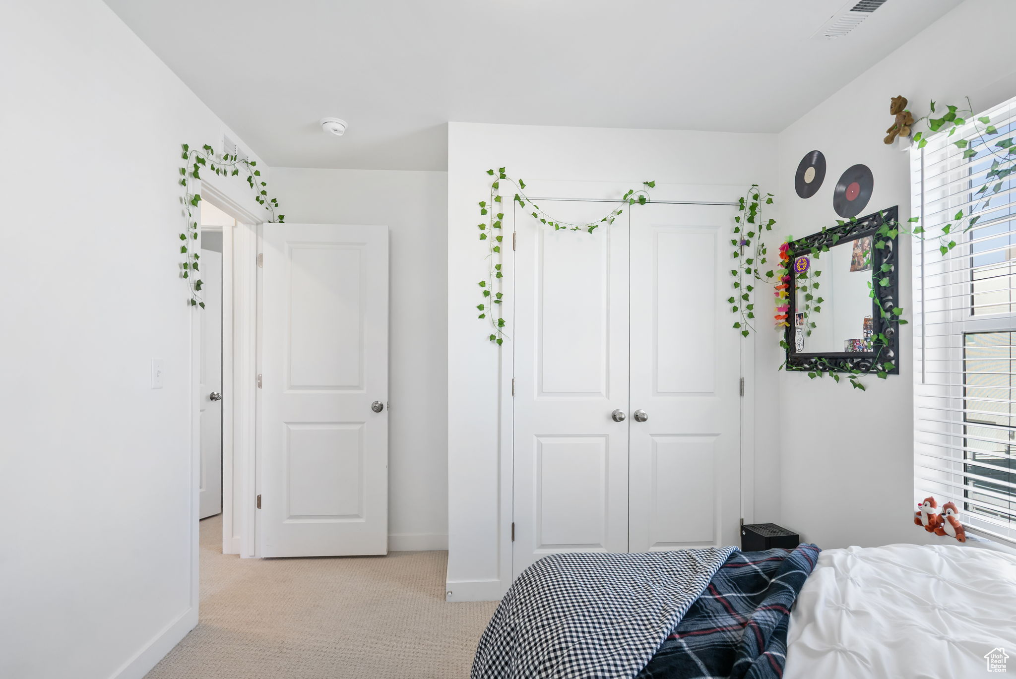 DAYBREAK - Residential