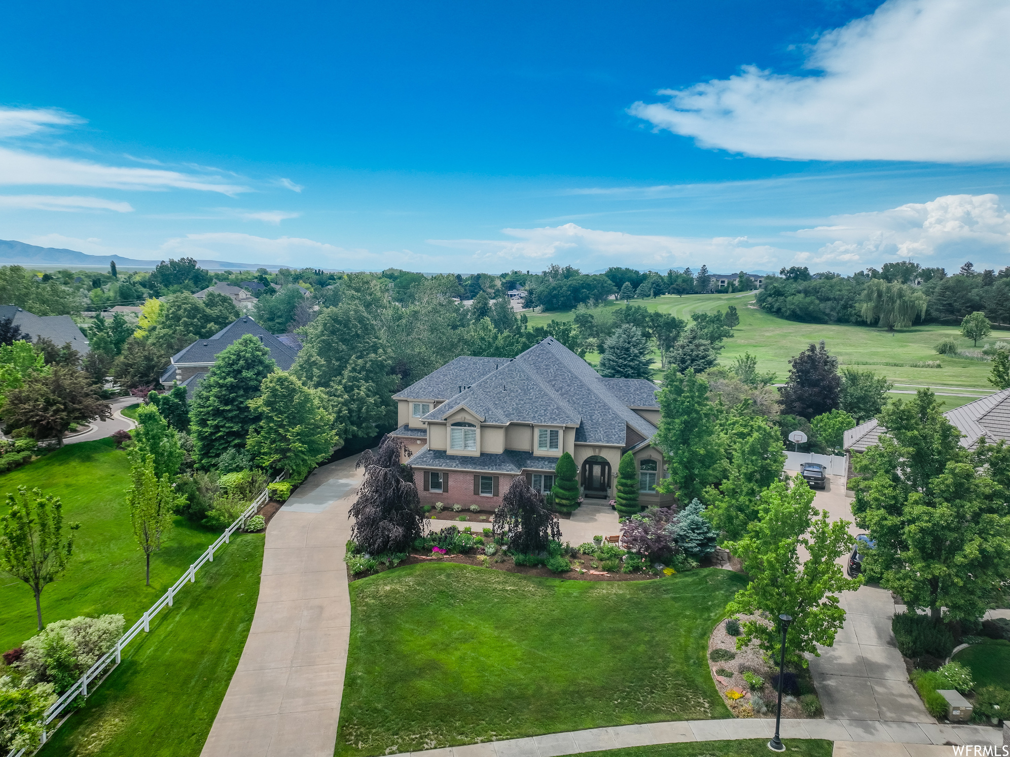 Home For Sale 1013 Fairway Cir, Fruit Heights UT 84037 Homie