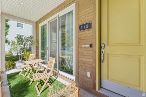 Tiny photo for 11411 S HOLLY DR W, South Jordan, UT 84009 (MLS # 2117329)