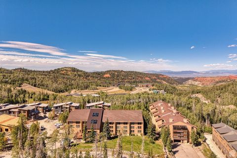 Condo For Sale - 150 W Ridge View St #128<br/> Brian Head, UT 84719