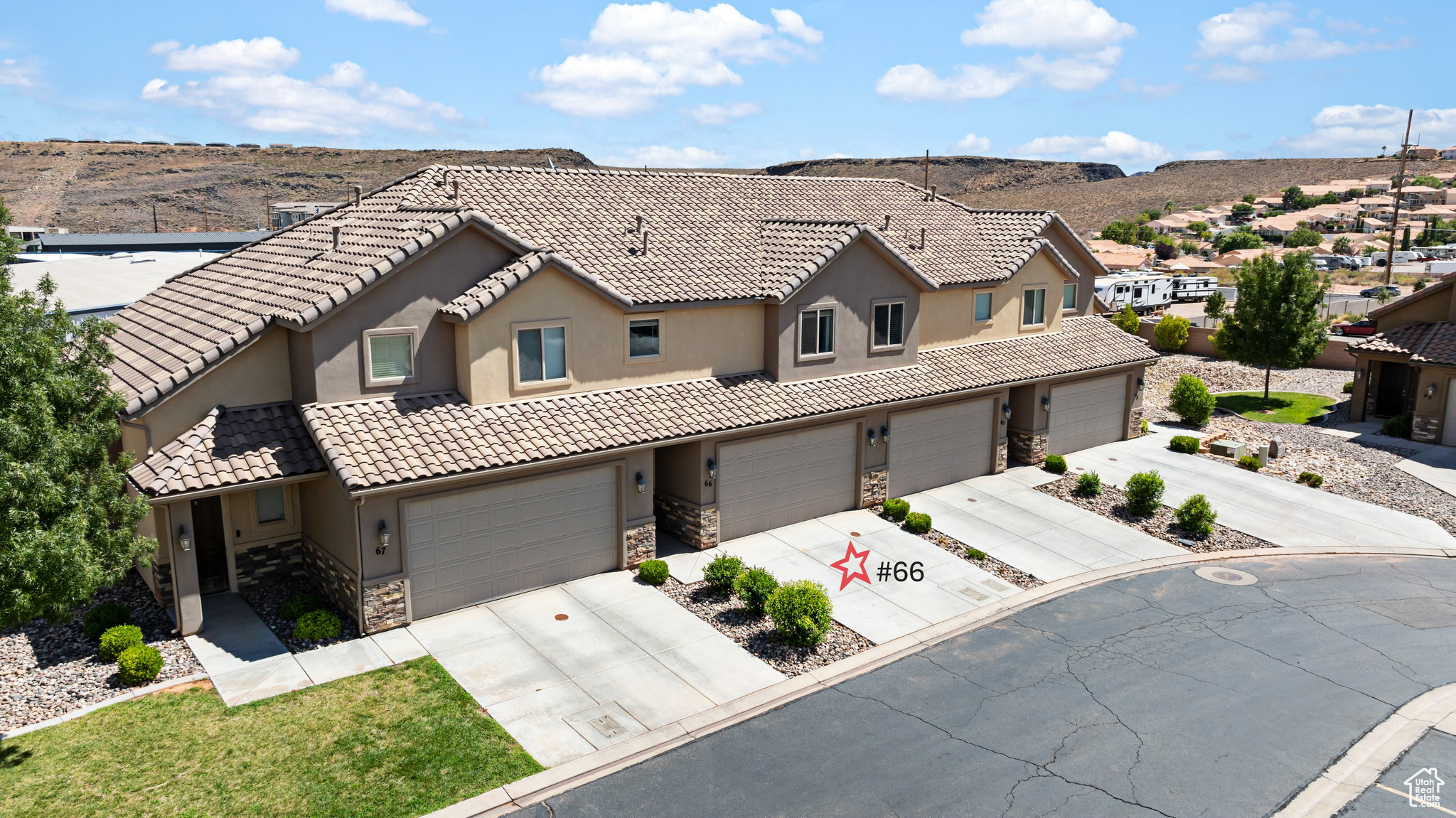 BRISTOL PARK TOWNHOMES PH 2 - Residential