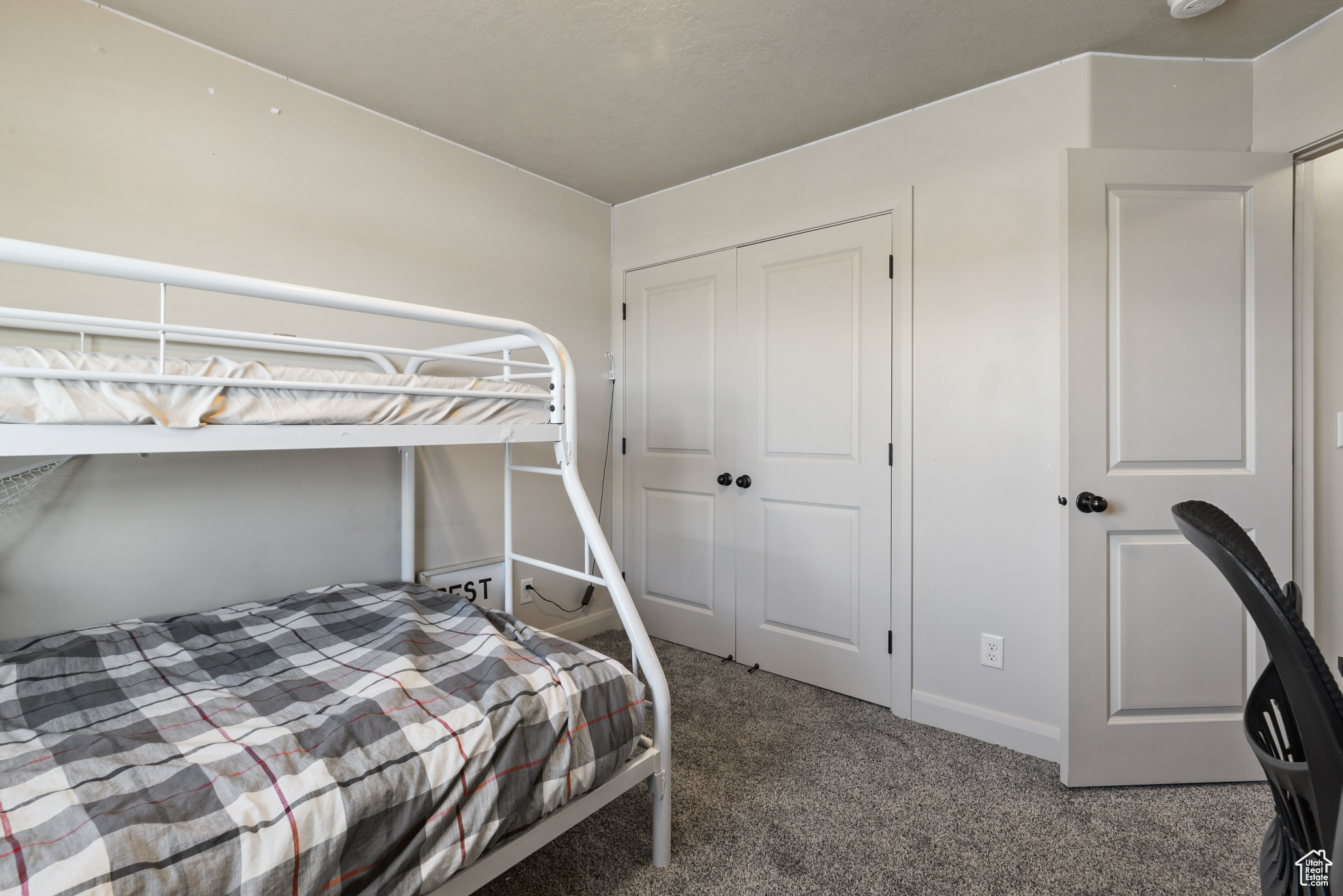 BRISTOL PARK TOWNHOMES PH 2 - Residential