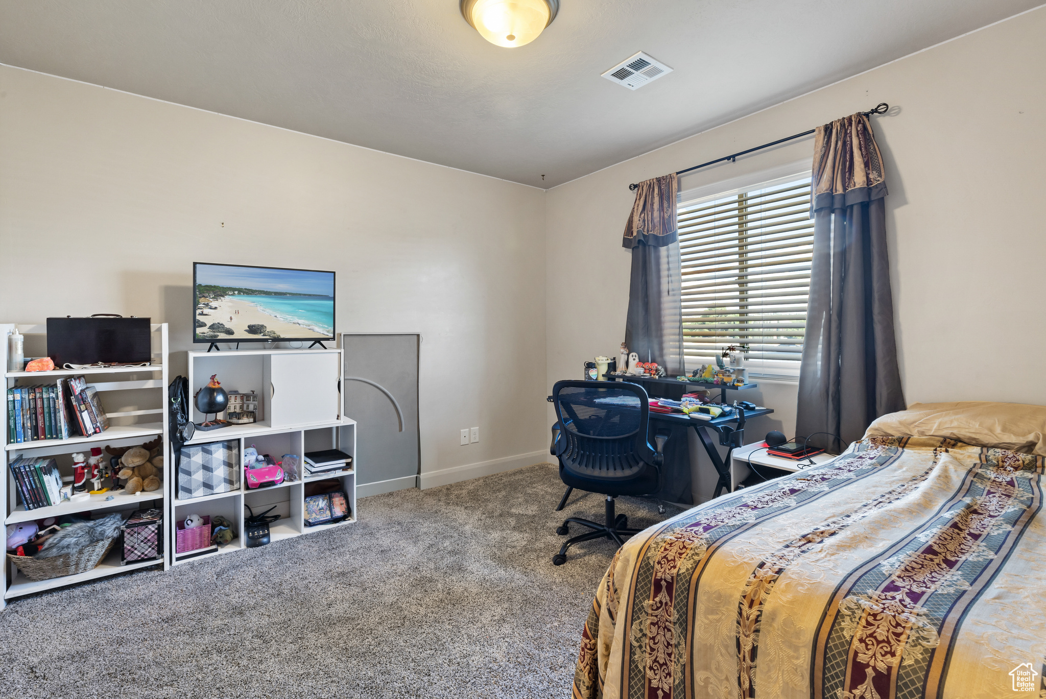BRISTOL PARK TOWNHOMES PH 2 - Residential