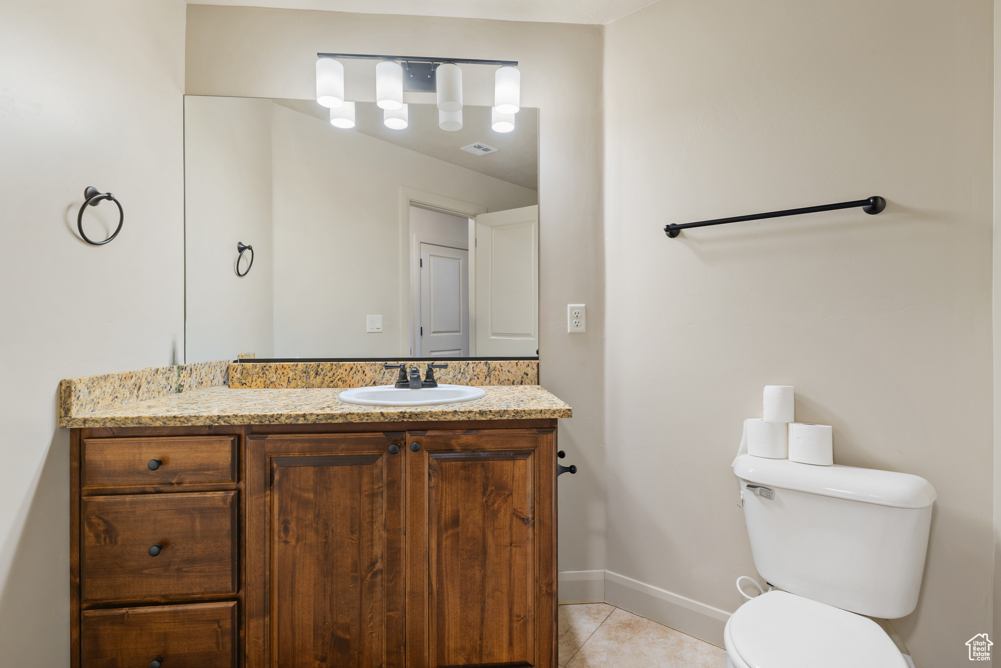BRISTOL PARK TOWNHOMES PH 2 - Residential