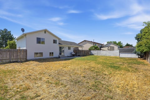 Tiny photo for 3799 FOXGLEN DR, Roy, UT 84067 (MLS # 2176915)
