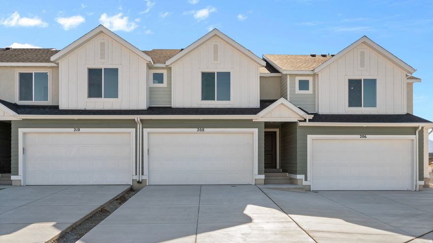 4.99% FIXED rate with preferred lender.  OAKRIDGE 4 BEDROOM townhome with 2-car garage. Open concept living on the main floor. The second floor has 4 bedrooms including a main suite bedroom with a private bath with an integrated walk-in closet, a laundry room, and another full bathroom for the other bedrooms. Ask me about our generous home warranties and Smart Home Package, which are included in this home. Get up to $5,000 towards closing costs with preferred lender DHI MORTGAGE. The actual home may differ in color, material, and/or options. Pictures are of a finished home of the same floorplan, and the available home may contain different options, upgrades, and exterior color and/or elevation style. Square footage figures are provided as a courtesy estimate only and were obtained from building plans. No representation or warranties are made regarding school districts and assignments; please conduct your own investigation regarding current/future school boundaries.