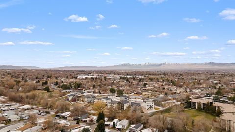 Tiny photo for 4967 S LA CONTESSA DR E #A029, Salt Lake City, UT 84117 (MLS # 2128394)