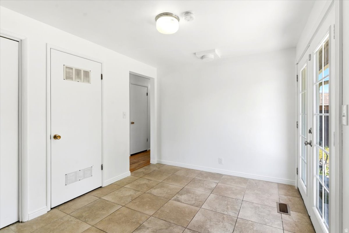 DIAMOND HILLS - Residential