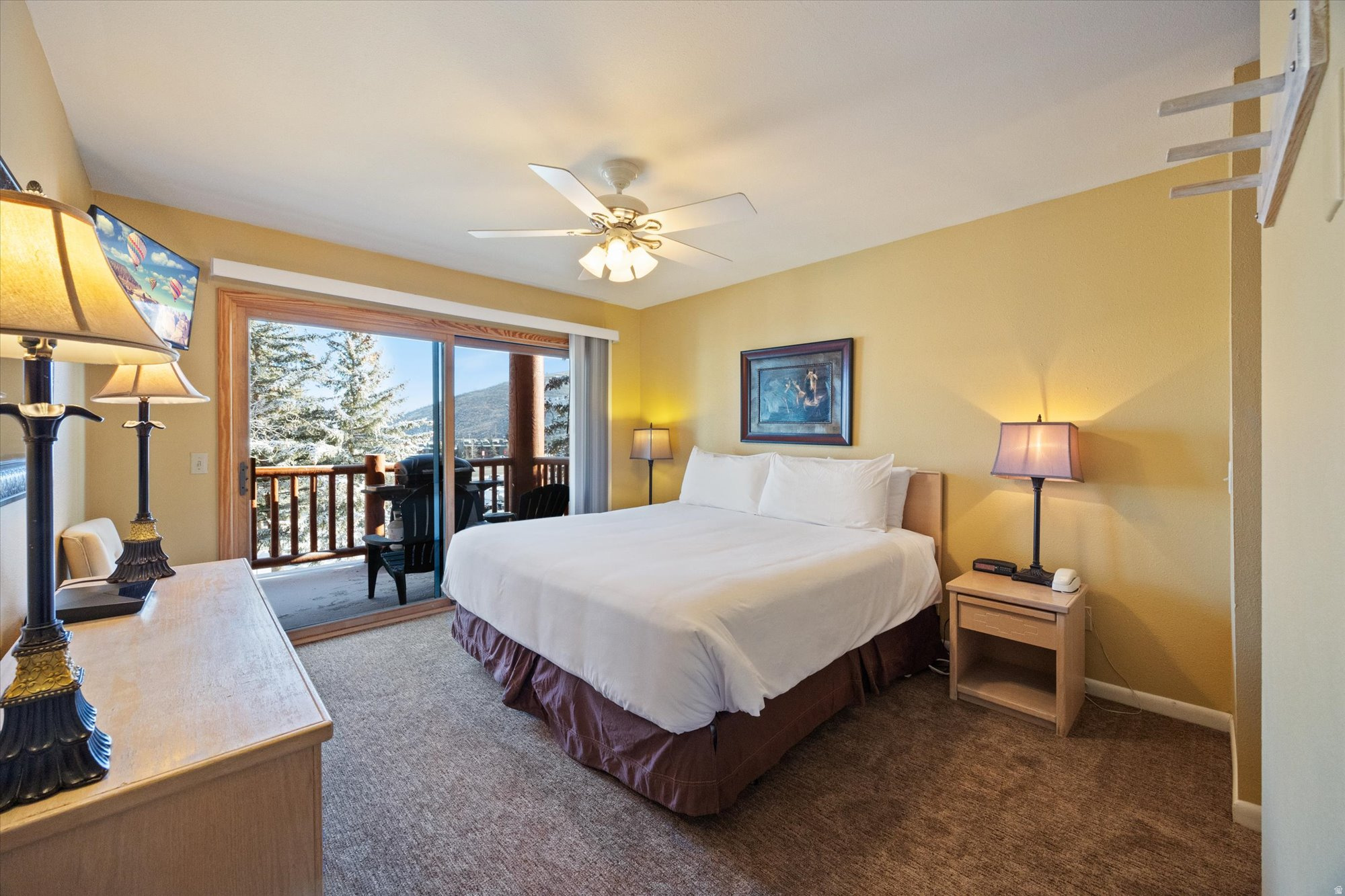 SNOW FLOWER - Residential