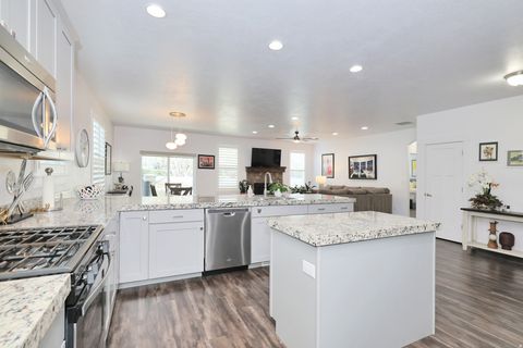 Tiny photo for 5625 S DUNETREE HILL LN E, Holladay, UT 84121 (MLS # 2126454)