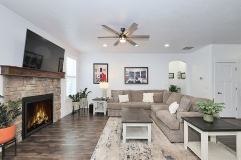 Tiny photo for 5625 S DUNETREE HILL LN E, Holladay, UT 84121 (MLS # 2126454)
