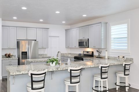 Tiny photo for 5625 S DUNETREE HILL LN E, Holladay, UT 84121 (MLS # 2126454)