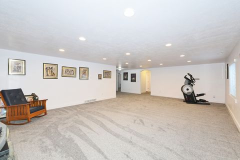 Tiny photo for 5625 S DUNETREE HILL LN E, Holladay, UT 84121 (MLS # 2126454)