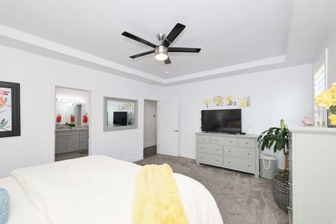 Tiny photo for 5625 S DUNETREE HILL LN E, Holladay, UT 84121 (MLS # 2126454)