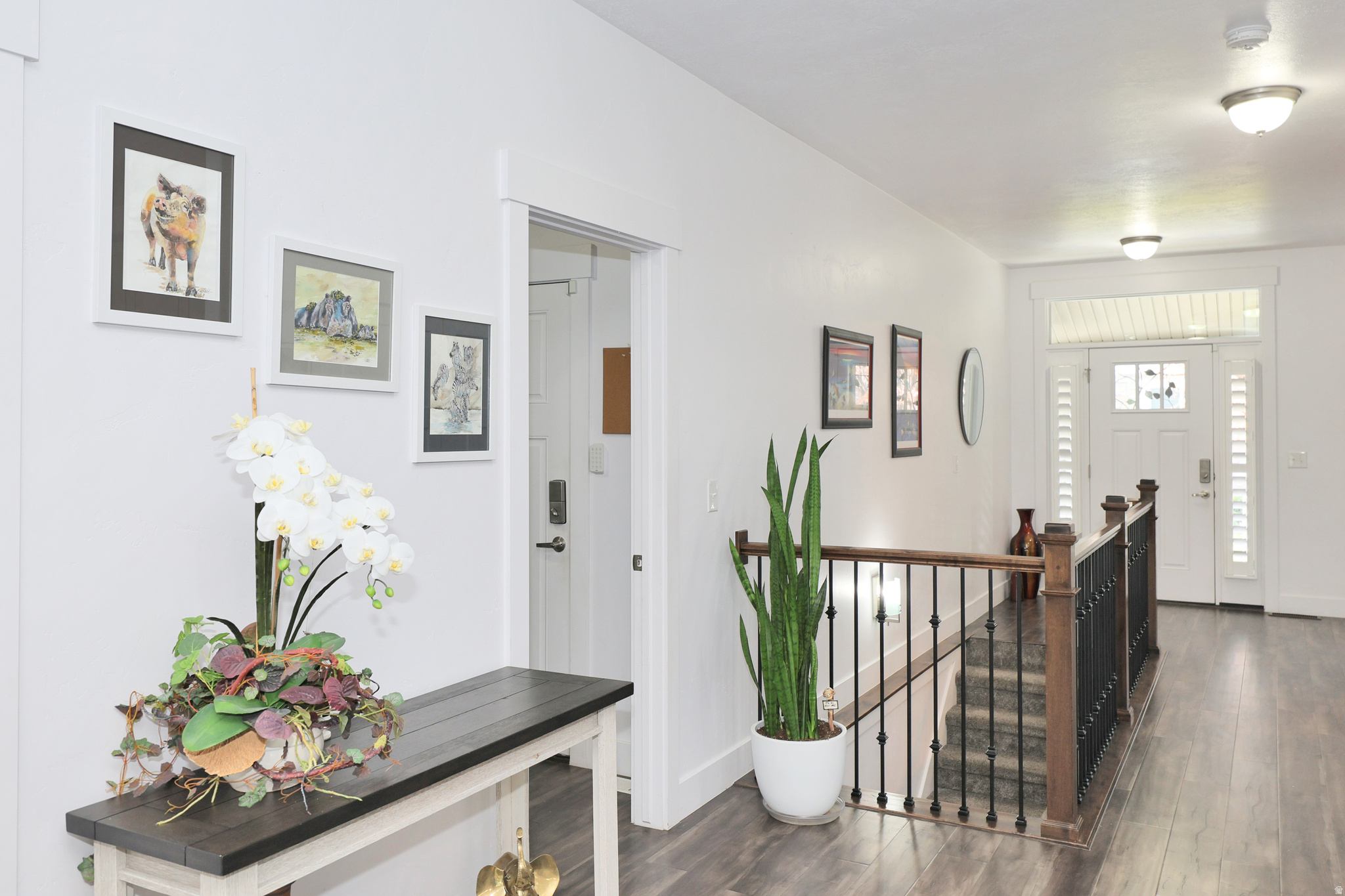 HIGHLAND COURT - Residential