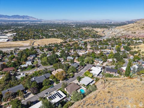 Tiny photo for 3091 S TETON DR E, Salt Lake City, UT 84109 (MLS # 2119041)
