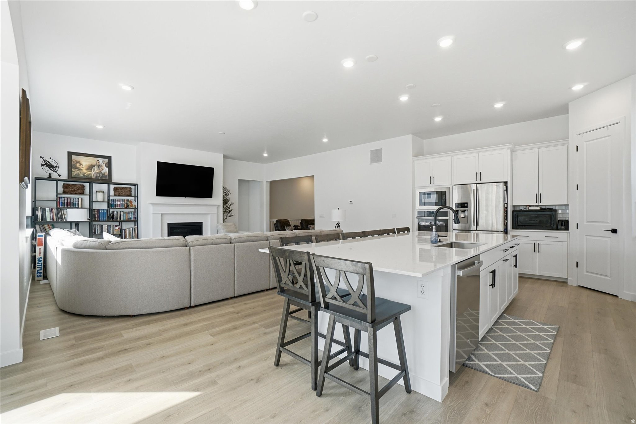 CANYON VIEW MEADOWS - Residential