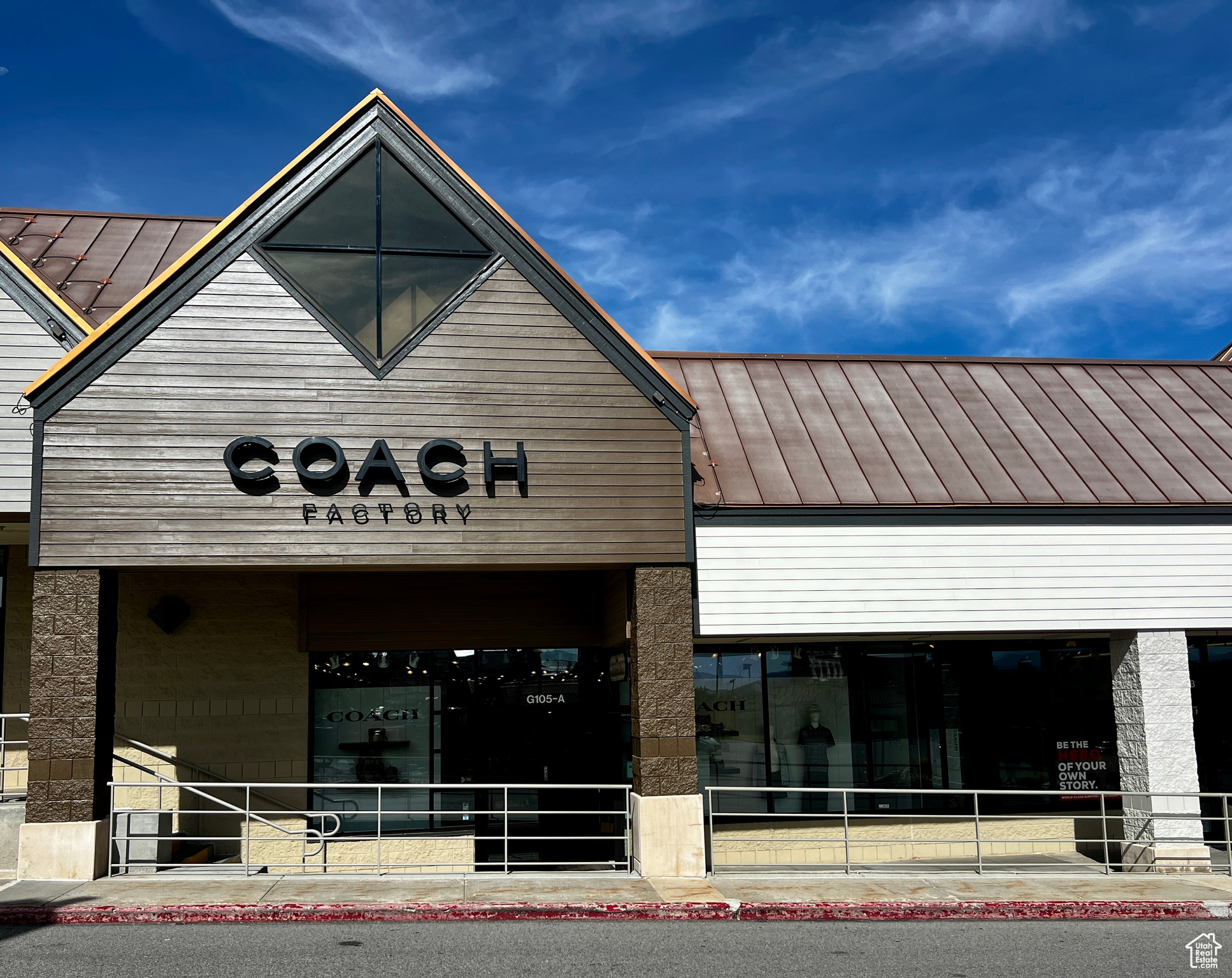 SAMAK COUNTRY ESTATES - Commercial Lease