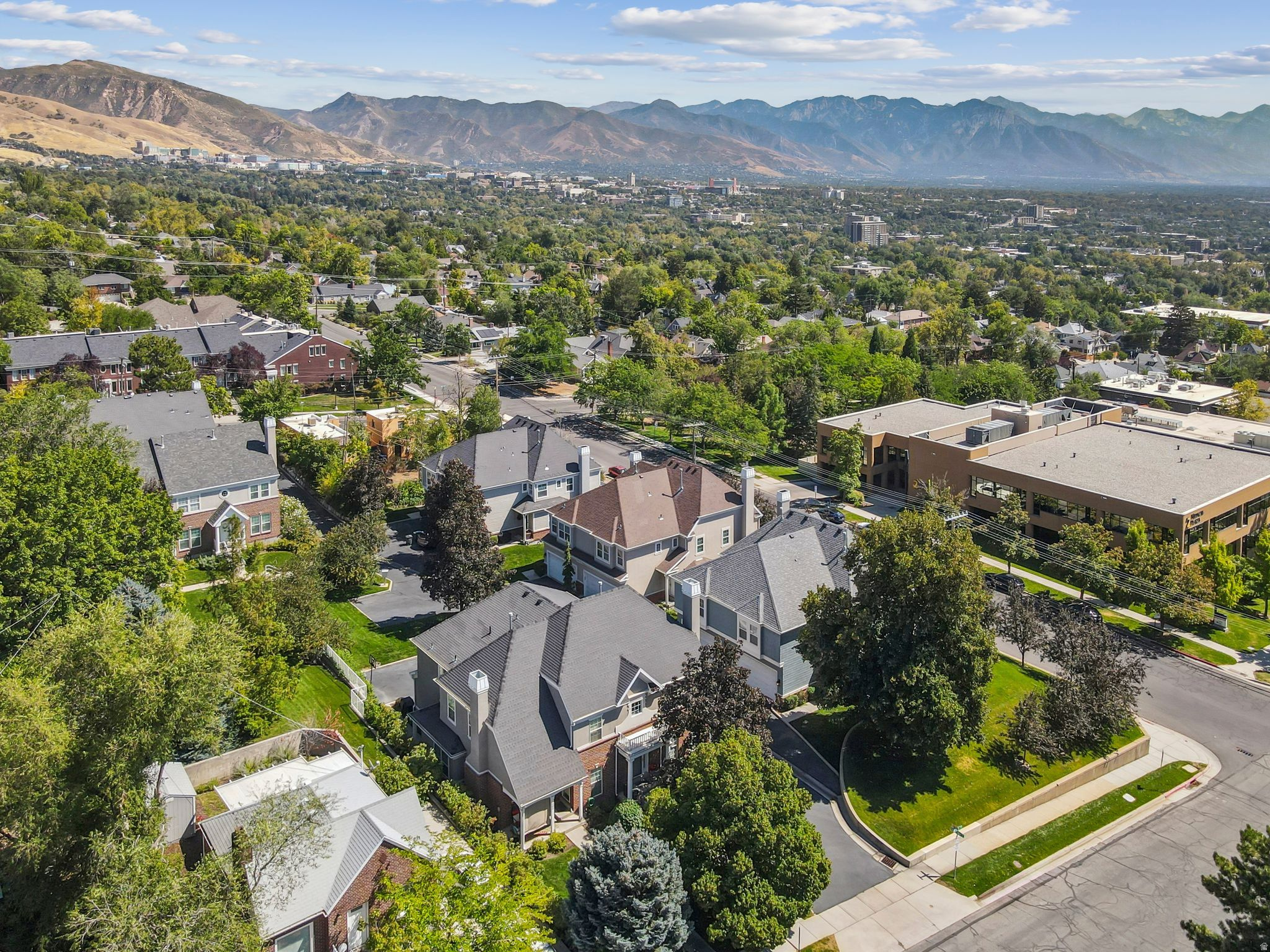 ENSIGN PLACE - Residential