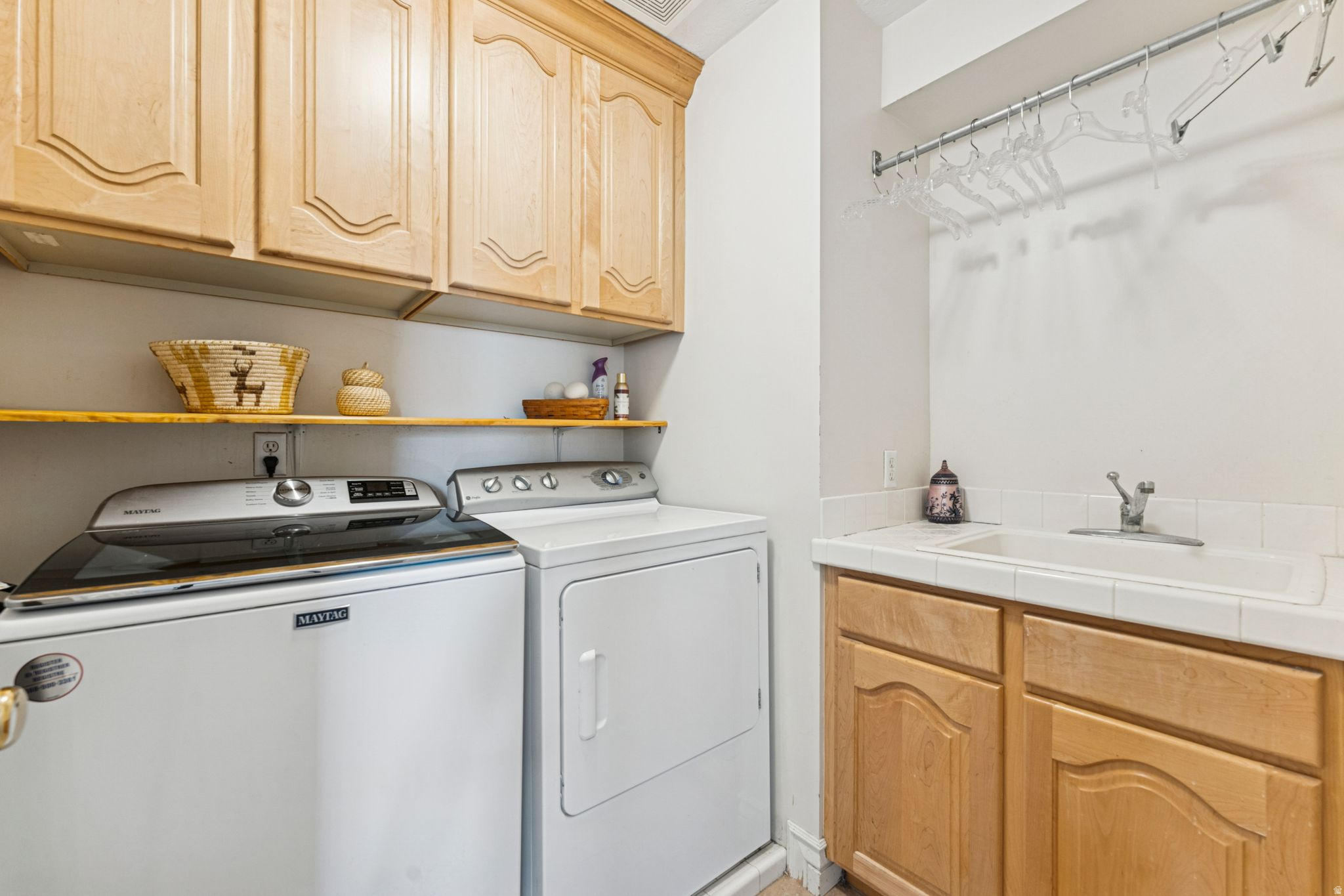 ENSIGN PLACE - Residential