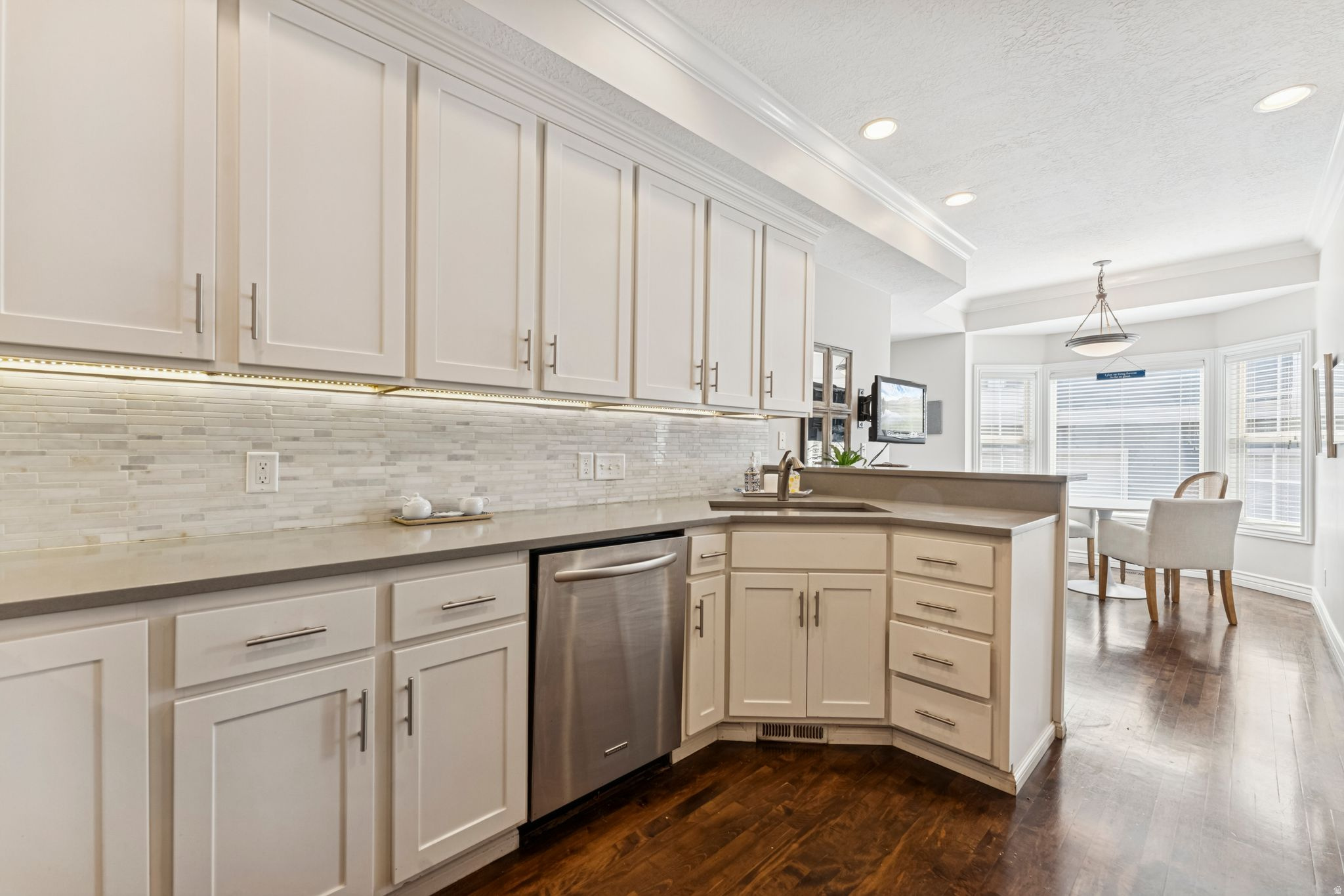 ENSIGN PLACE - Residential