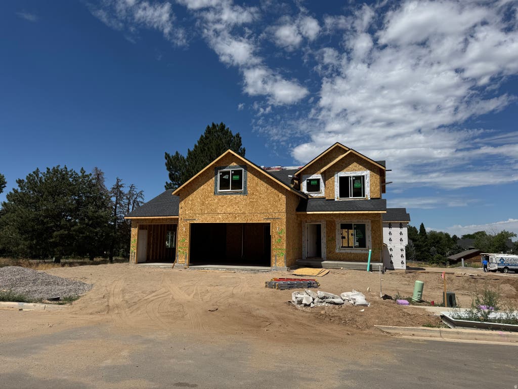 Photo of 1029 N 2900 E, Layton, UT 84040 (MLS # 2170408)