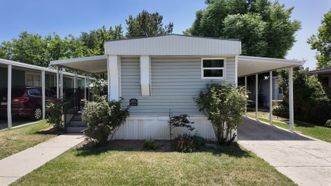 Mobile Home For Sale - 248 E Crescentwood Dr<br/> Salt Lake County, Sandy, UT 84070