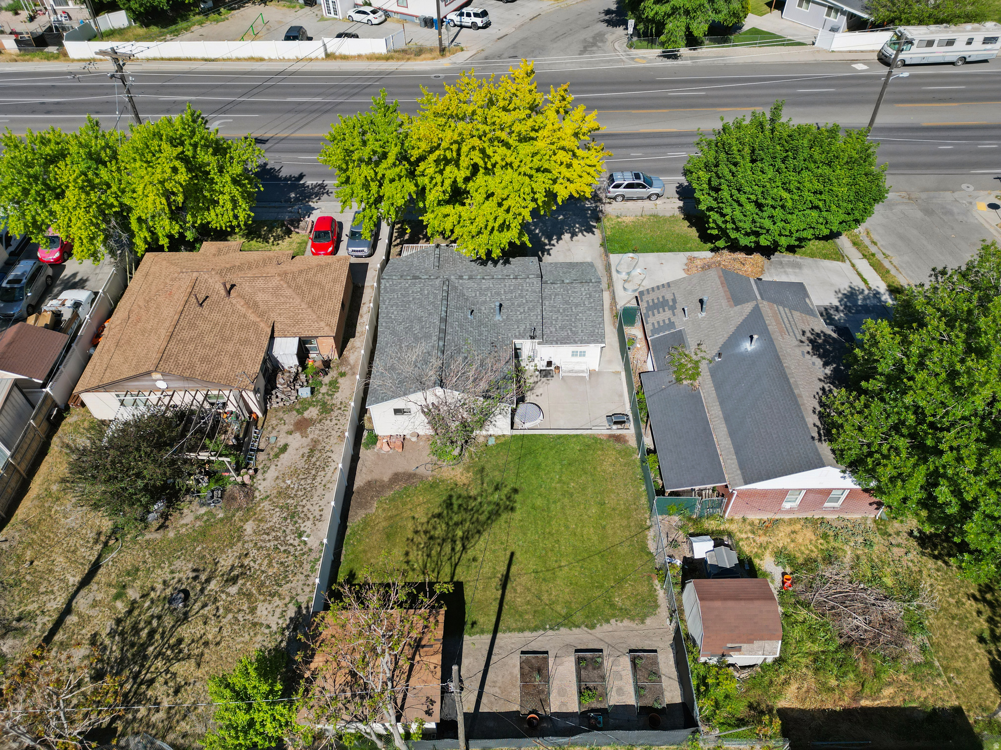 ALPINE GARDENS - Residential