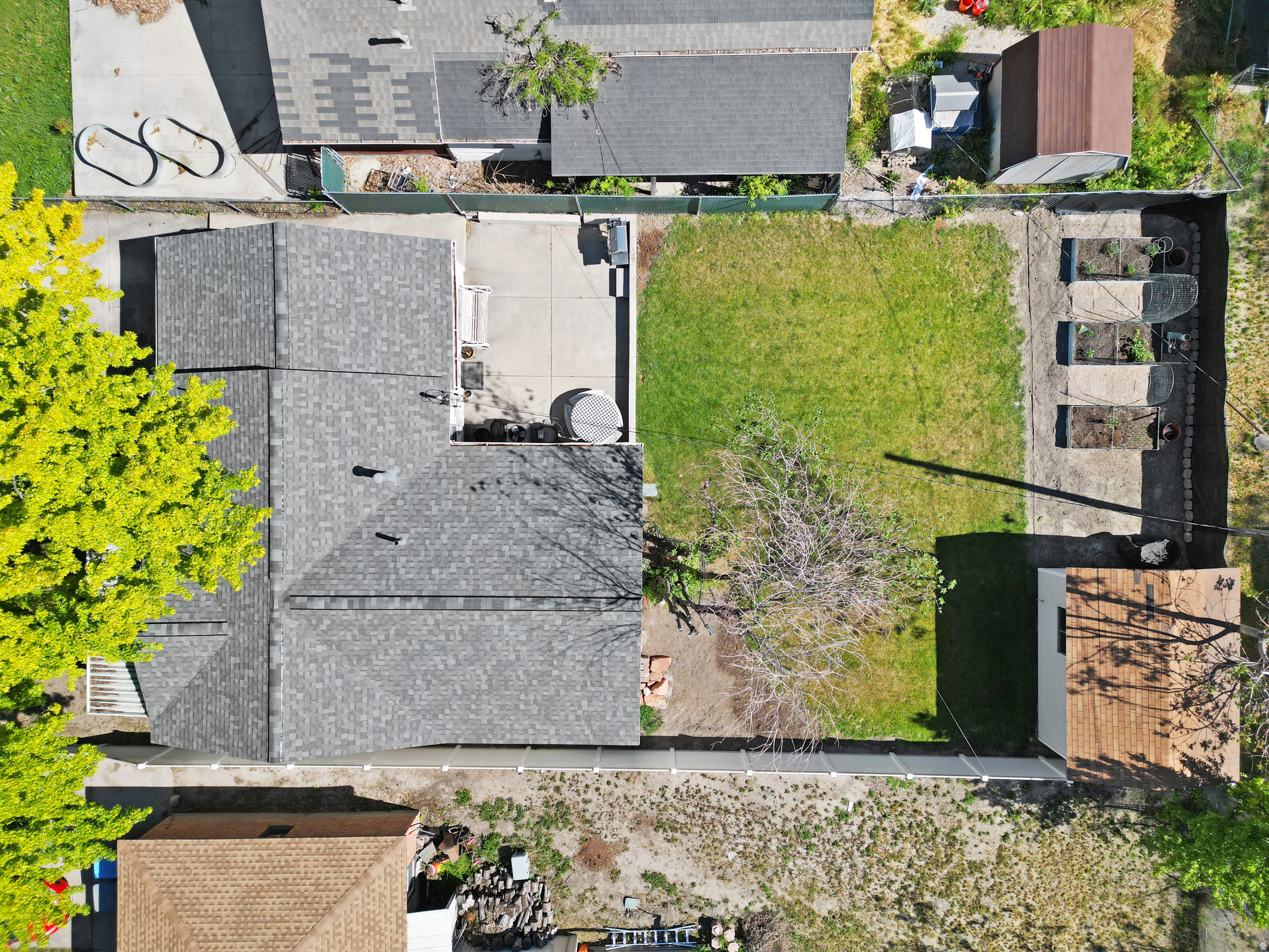 ALPINE GARDENS - Residential