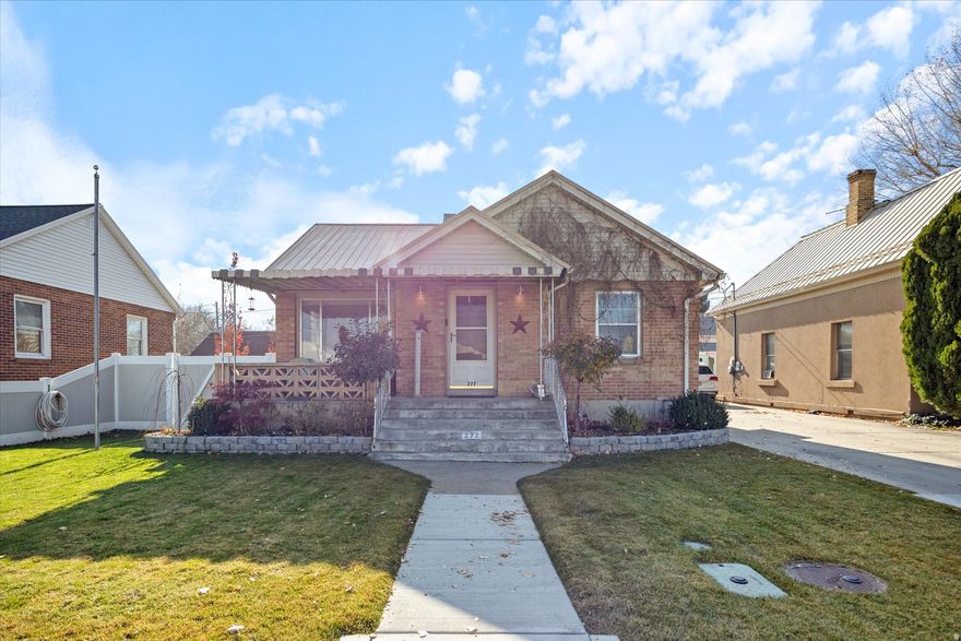 Welcome to this beautifully updated home located in the heart of Spanish Fork! Just minutes from the freeway, shopping, dining, and all the conveniences the city has to offer, this property combines unbeatable location with exceptional care and craftsmanship. Although the home is older, the interior has been fully custom-refinished with thoughtful upgrades throughout, creating a warm, modern, and move in ready living space.