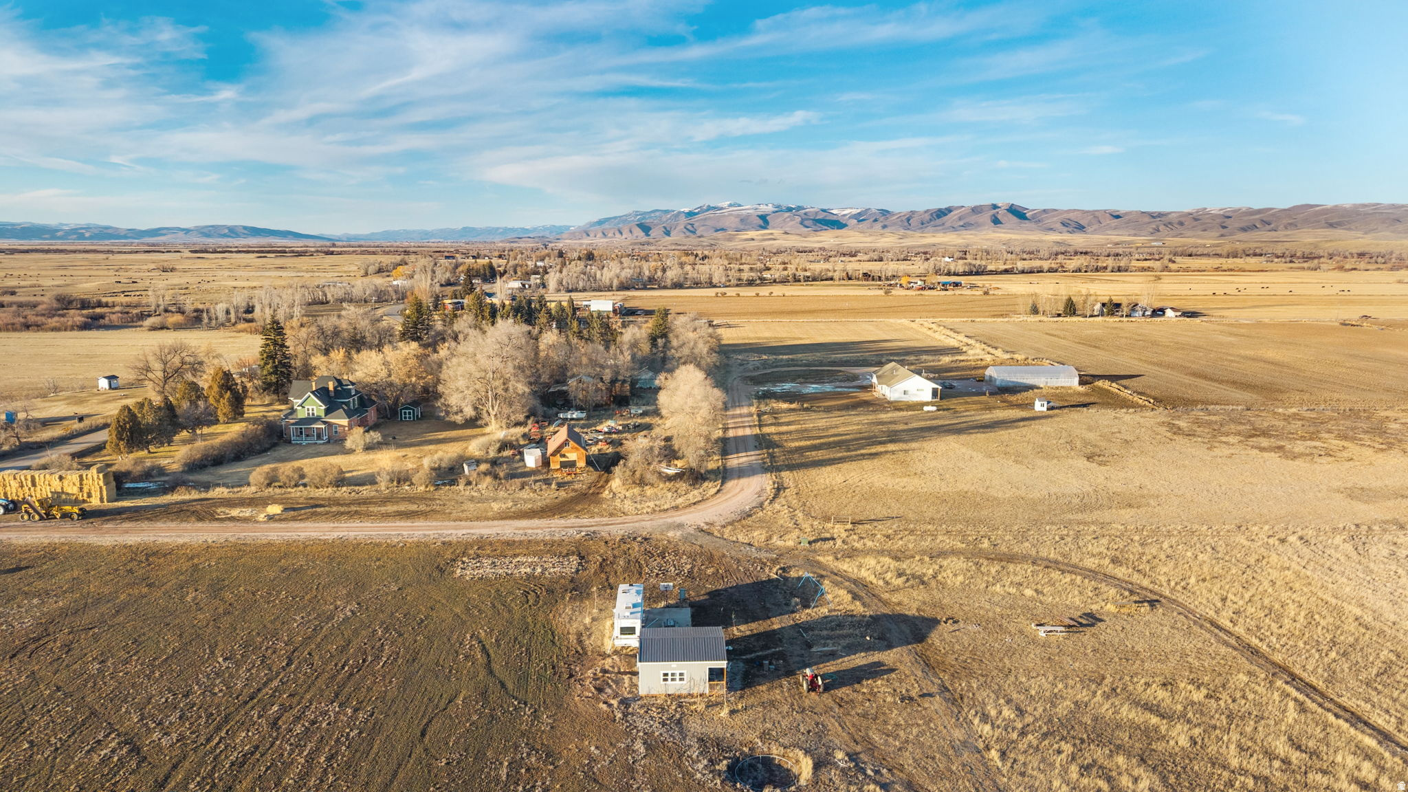 PRAIRIE DREAMS - Land