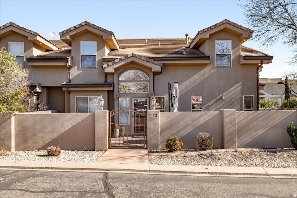 Photo of 345 N 2450 E #152, Saint George, UT 84790 (MLS # 2142242)