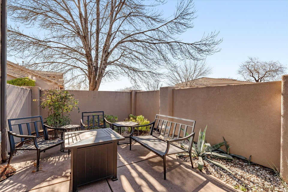 COTTON MANOR CONDOS - Residential