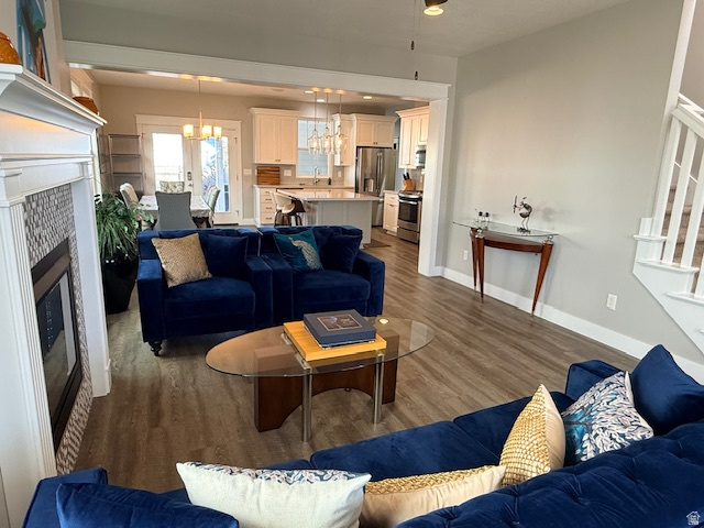 KENNECOTT DAYBREAK, LAKE VLG - Residential