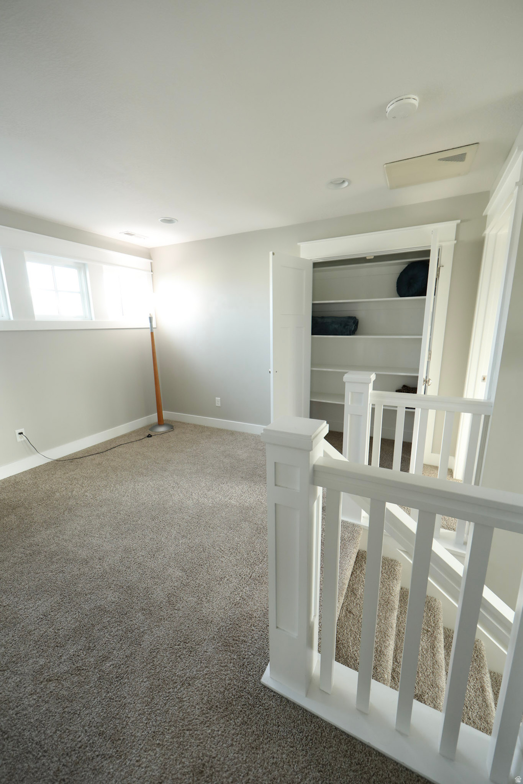 KENNECOTT DAYBREAK, LAKE VLG - Residential