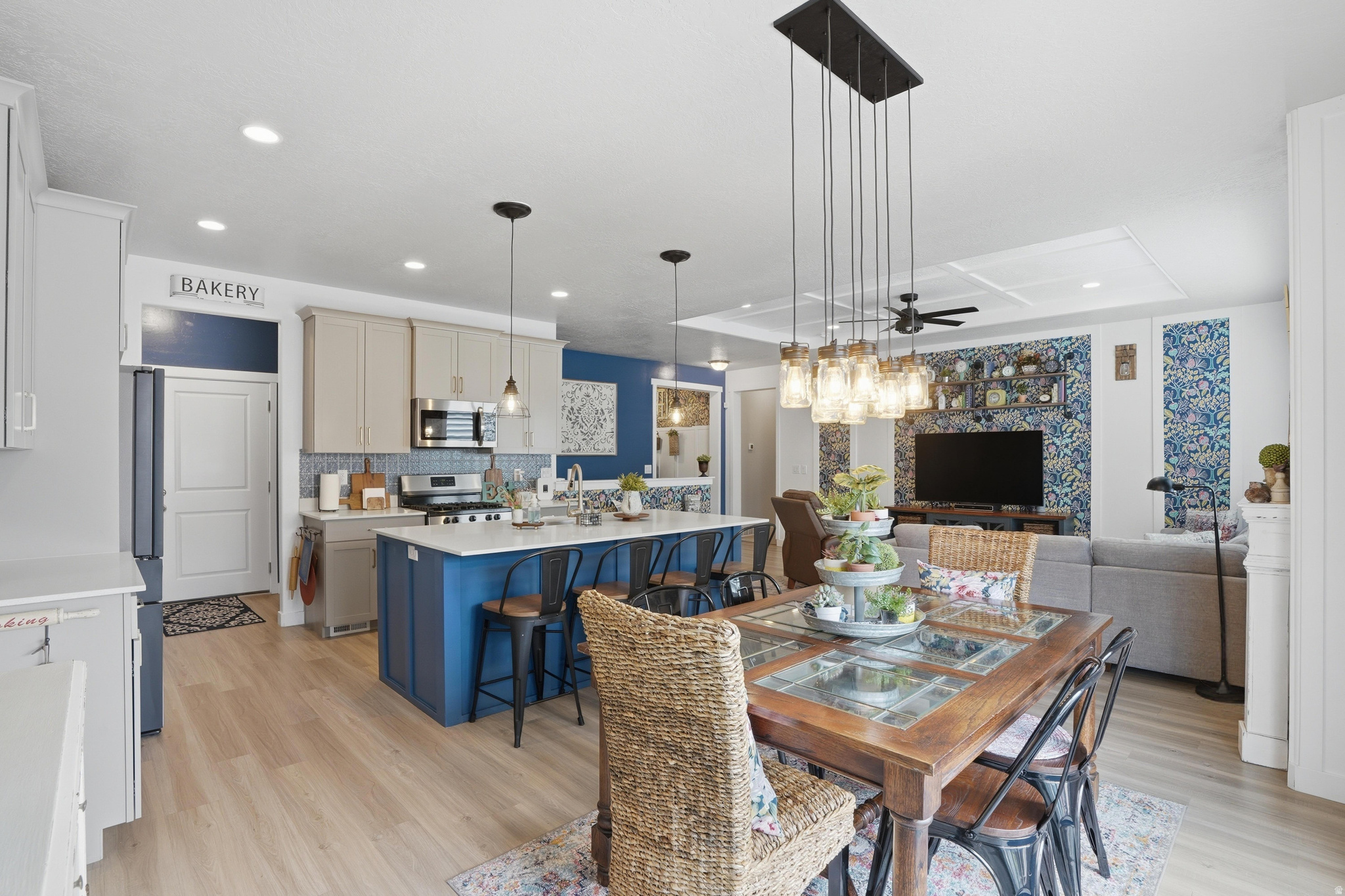 LEGACY FARMS - Residential