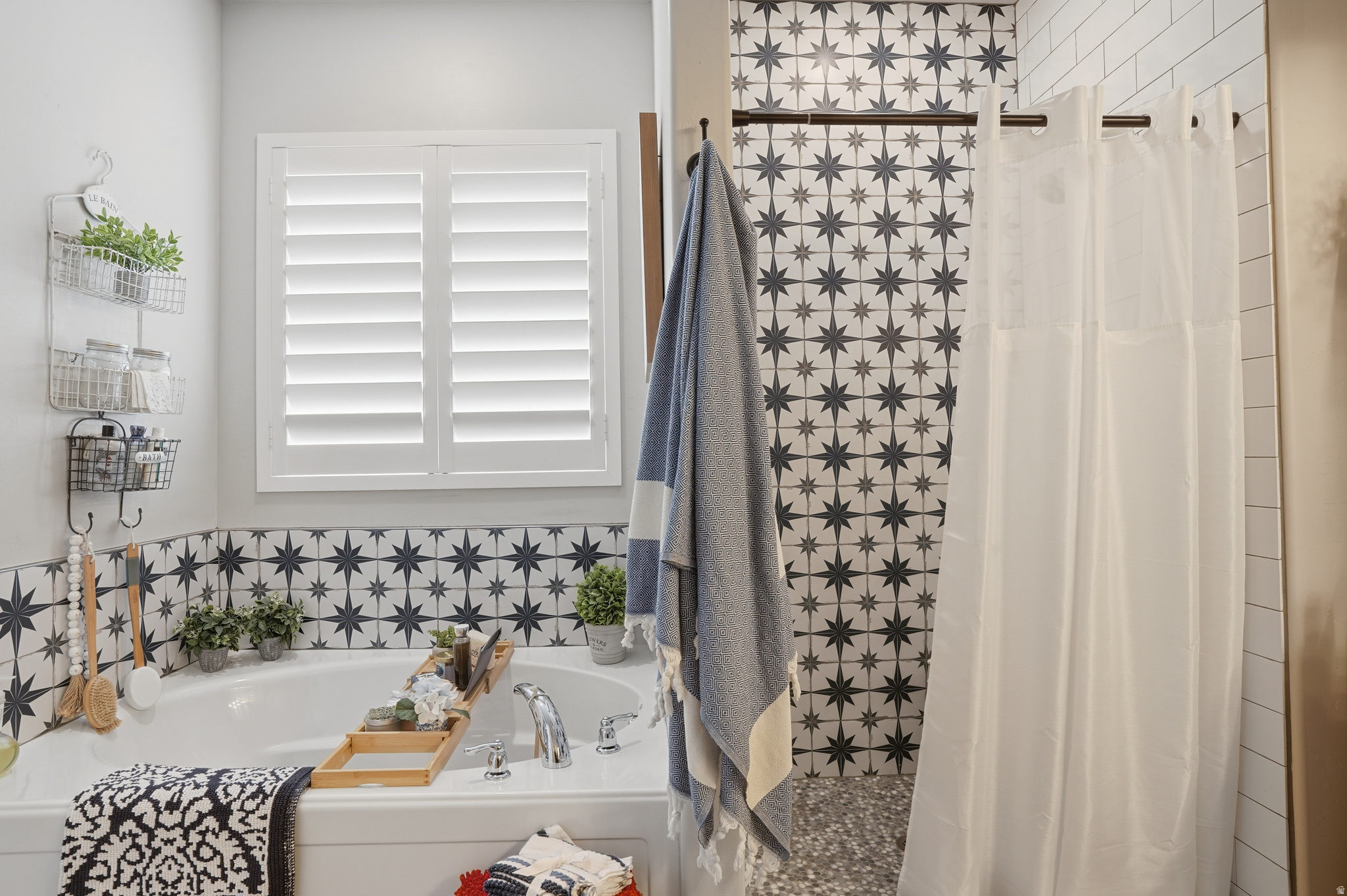LEGACY FARMS - Residential