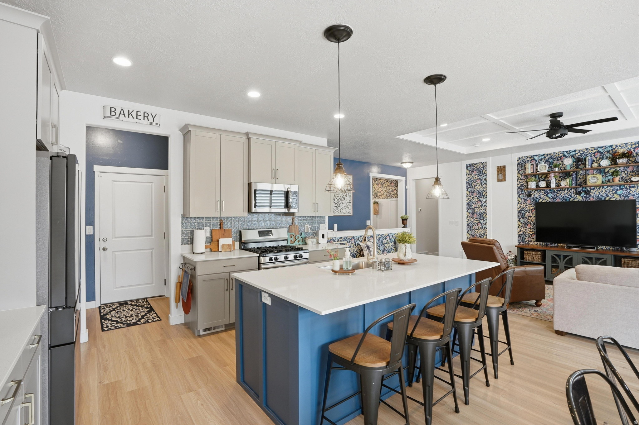 LEGACY FARMS - Residential