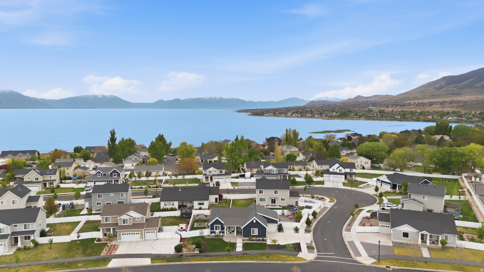 LEGACY FARMS - Residential