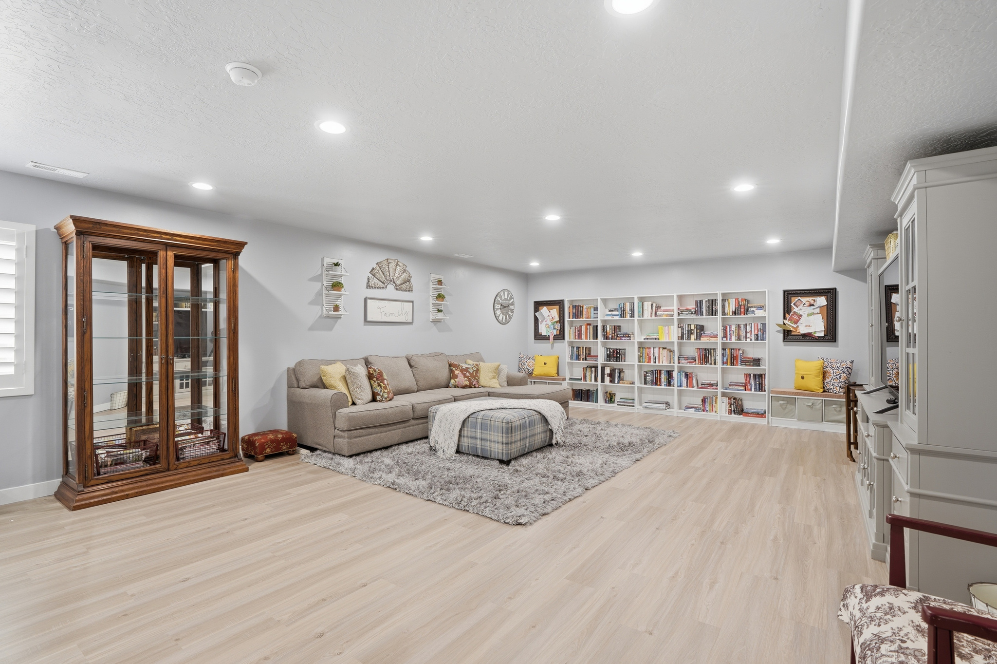 LEGACY FARMS - Residential
