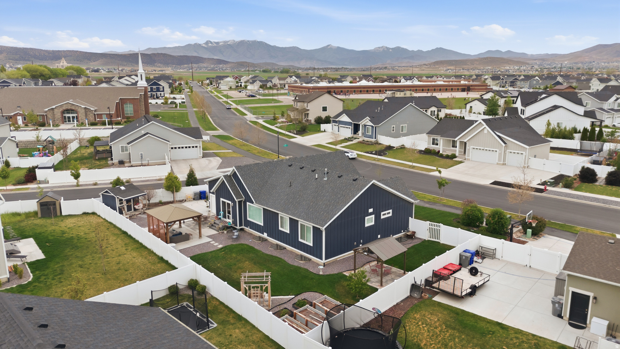 LEGACY FARMS - Residential