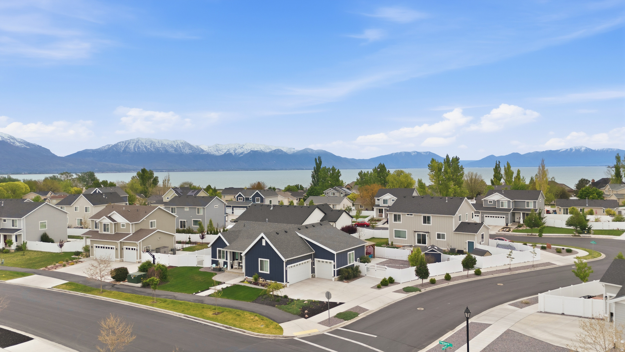 LEGACY FARMS - Residential