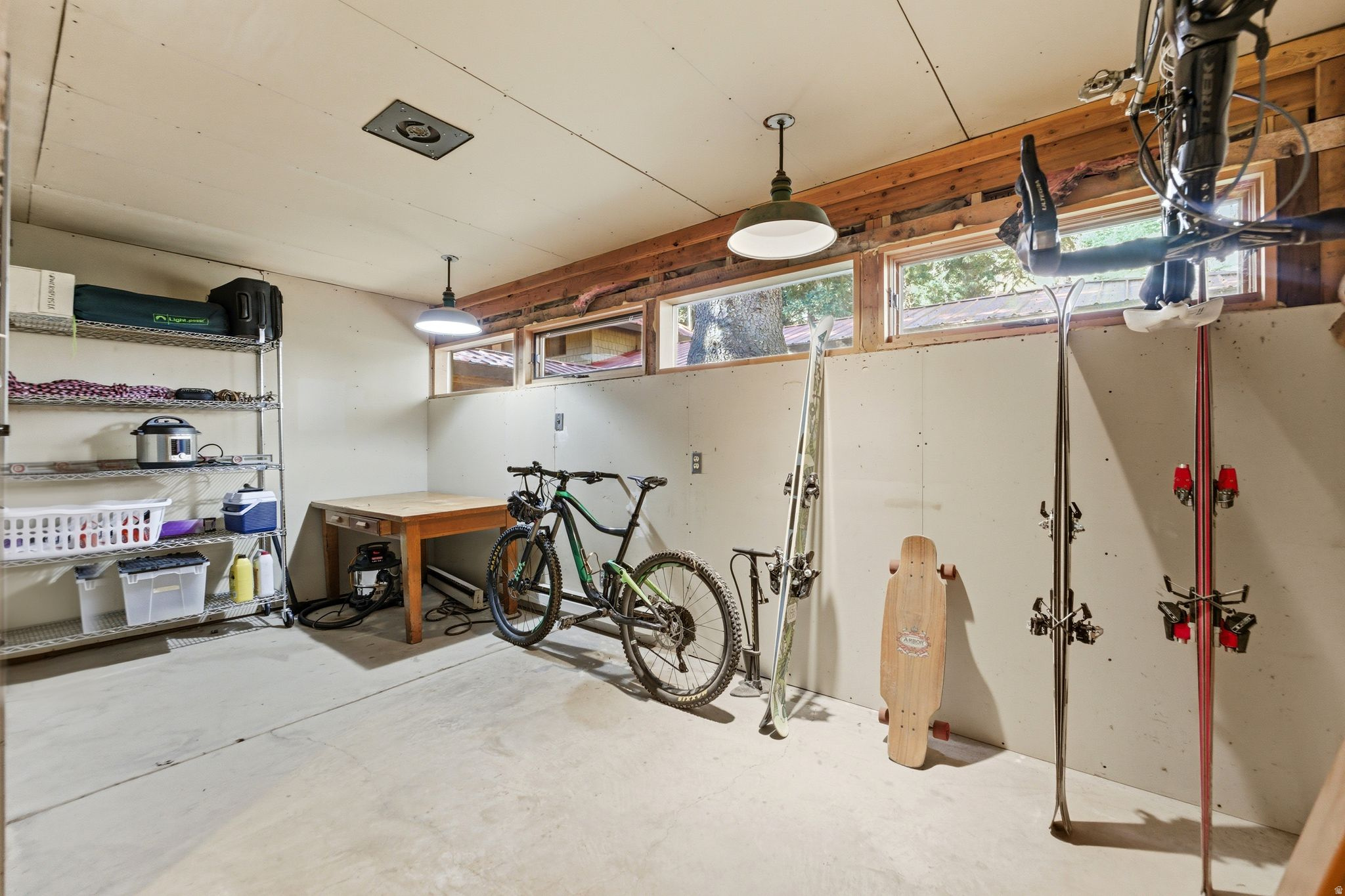 THE GROVES - Residential