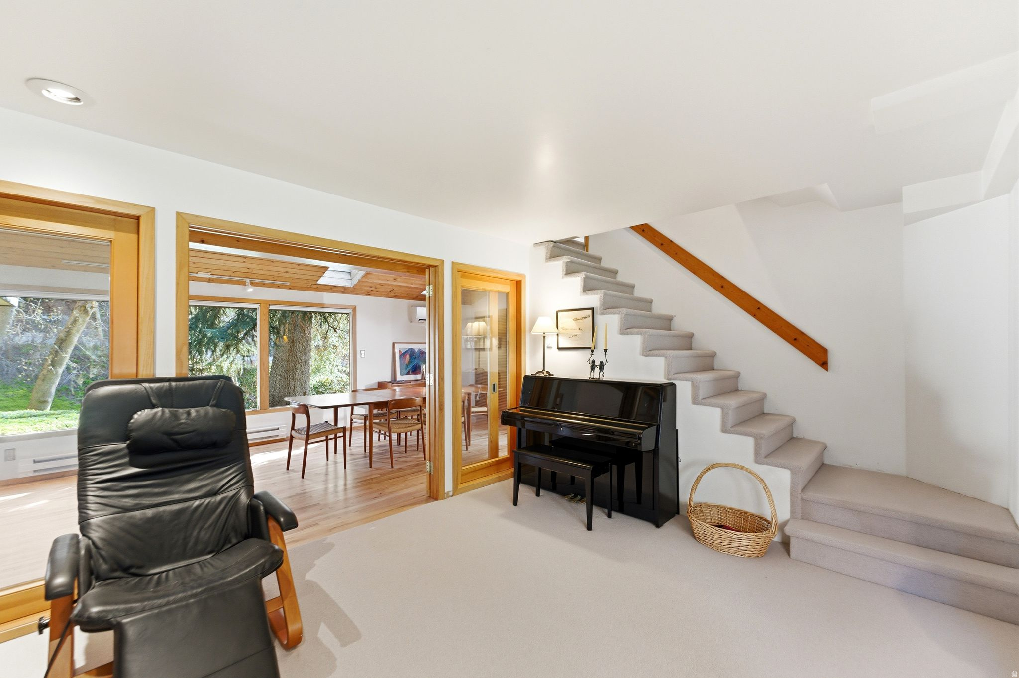 THE GROVES - Residential