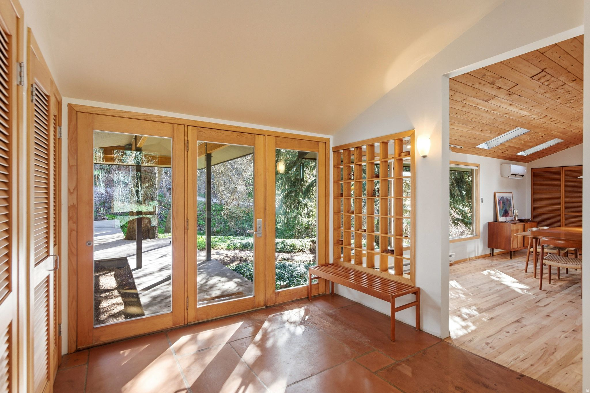 THE GROVES - Residential