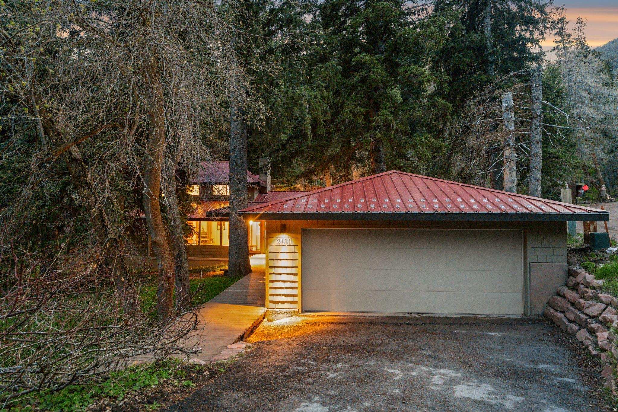 THE GROVES - Residential