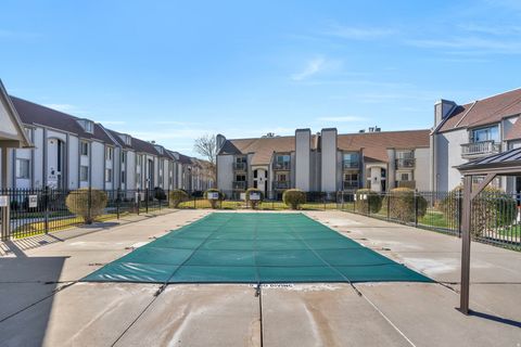 Tiny photo for 405 E CREEKSIDE CIR #C, Murray, UT 84107 (MLS # 2144023)