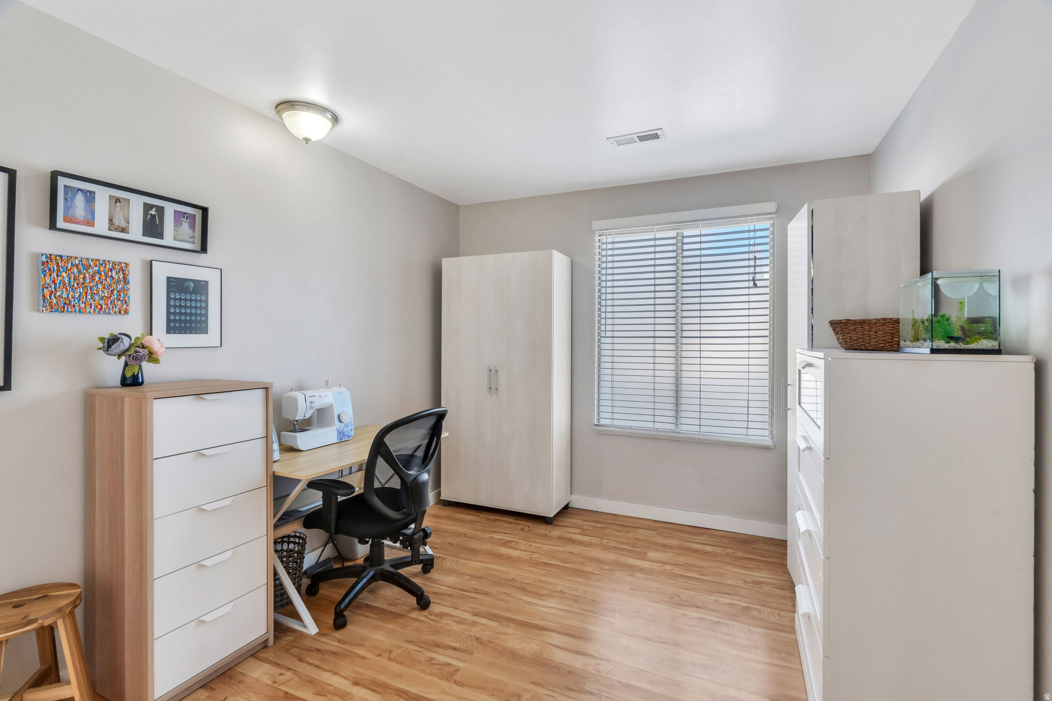 WLLWBRKCONDM - Residential