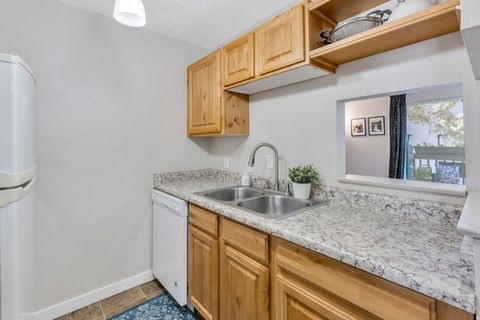 Tiny photo for 405 E CREEKSIDE CIR #C, Murray, UT 84107 (MLS # 2144023)